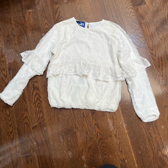 Lace blouse - Picture 1 of 7